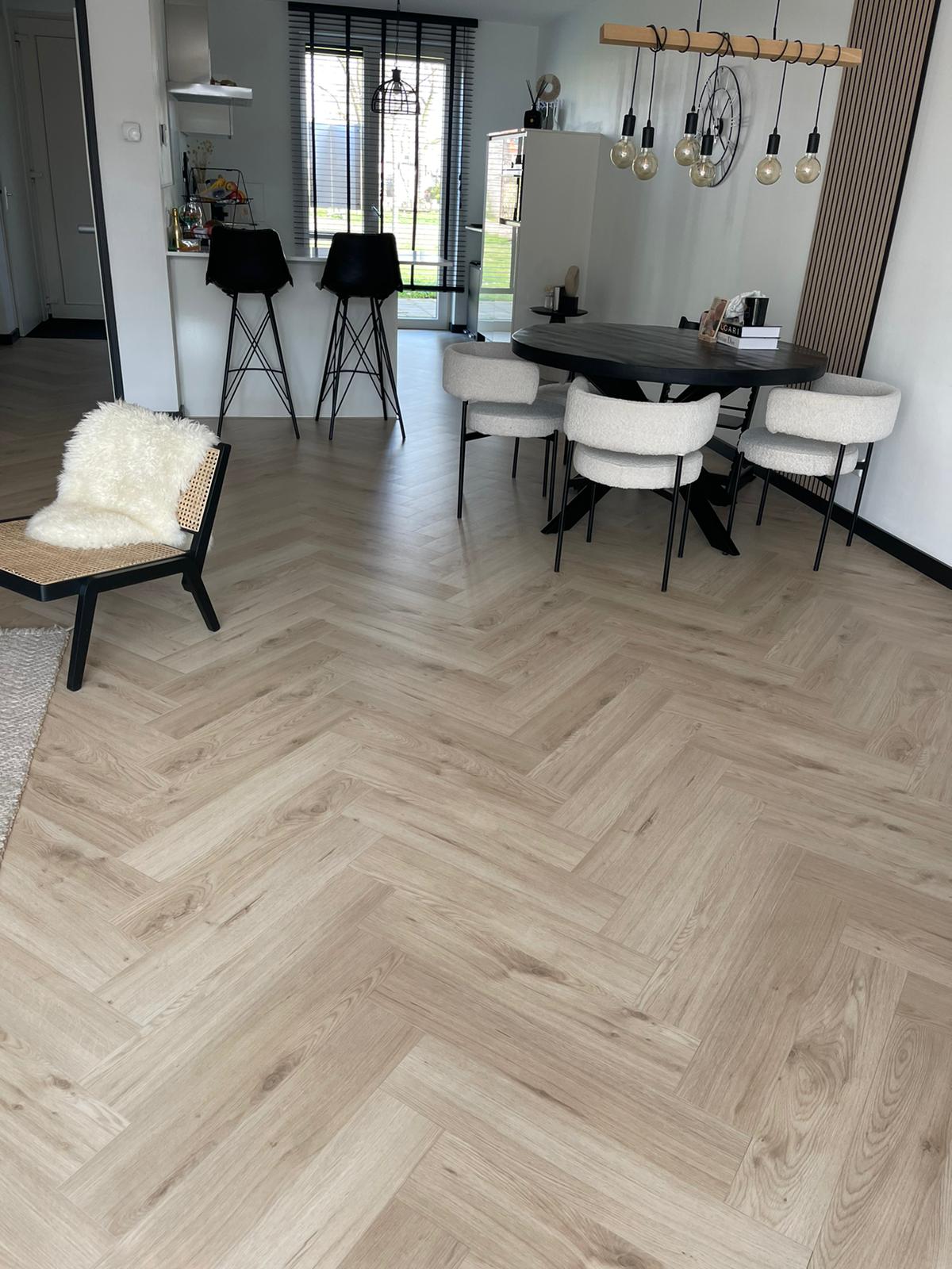 Visgraat PVC Eetkamer Naturel